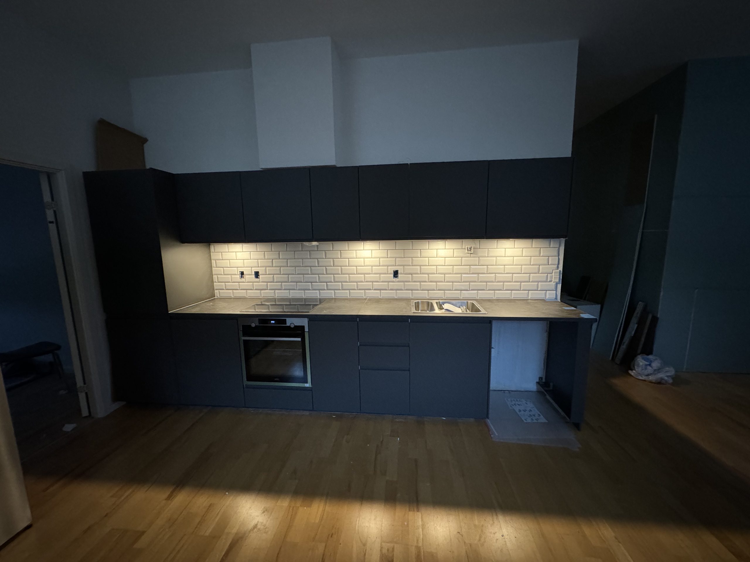 Nyt køkken under indvendig renovering